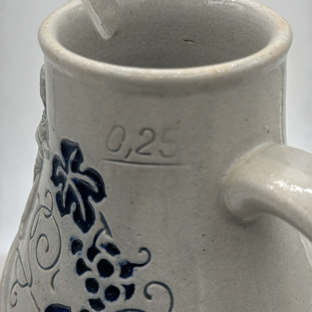 a German Wicke-Werk salt-glazed stoneware creamer, likely mid-20th century. - Picture 4 of 6